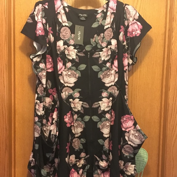 City Chic Dresses & Skirts - City Chic dress